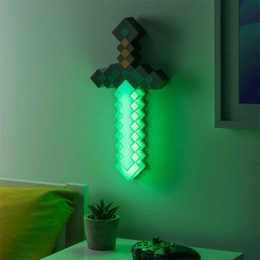 Luz Espada Diamante